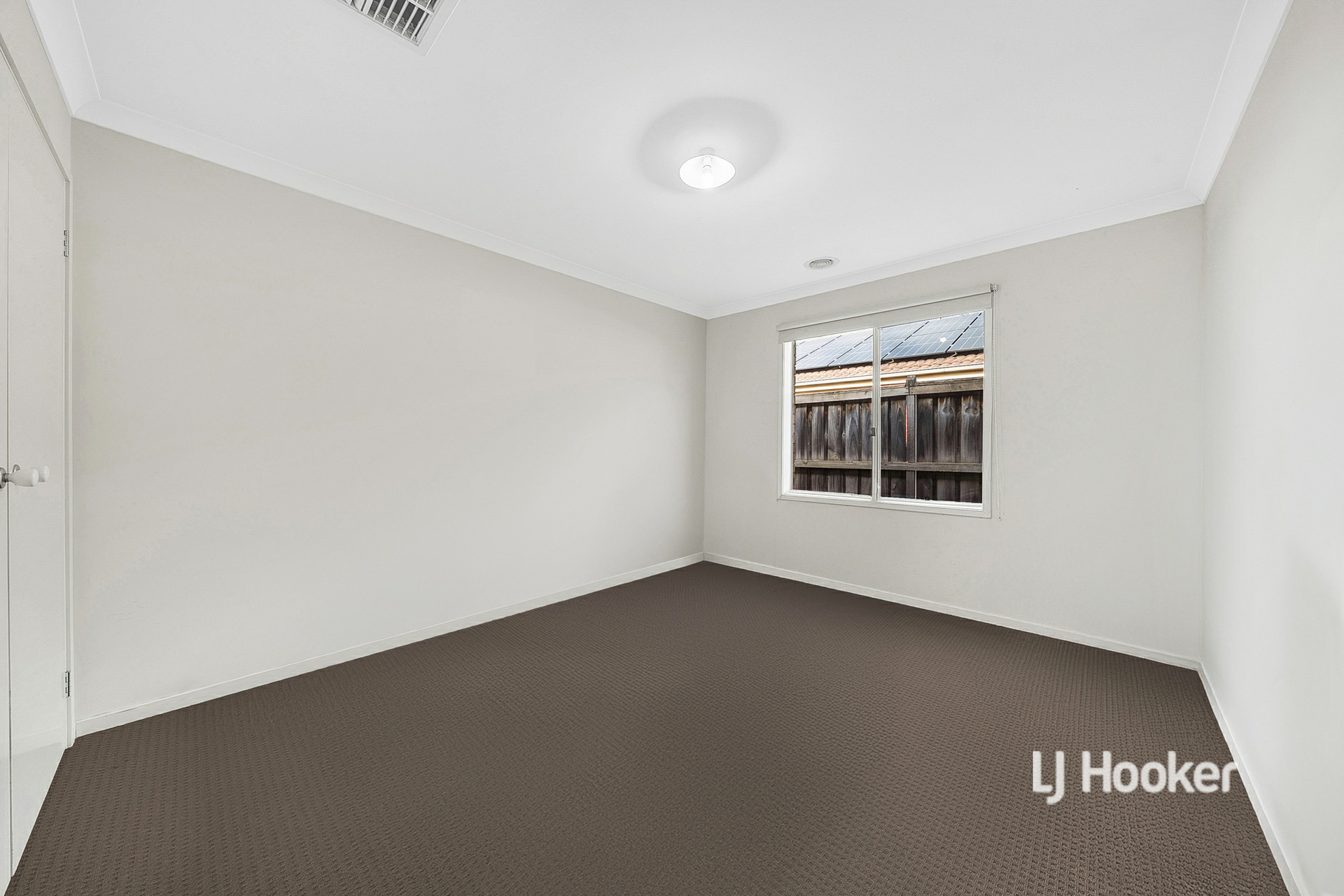27 Dan Morgan Drive — photo 14 of 25
