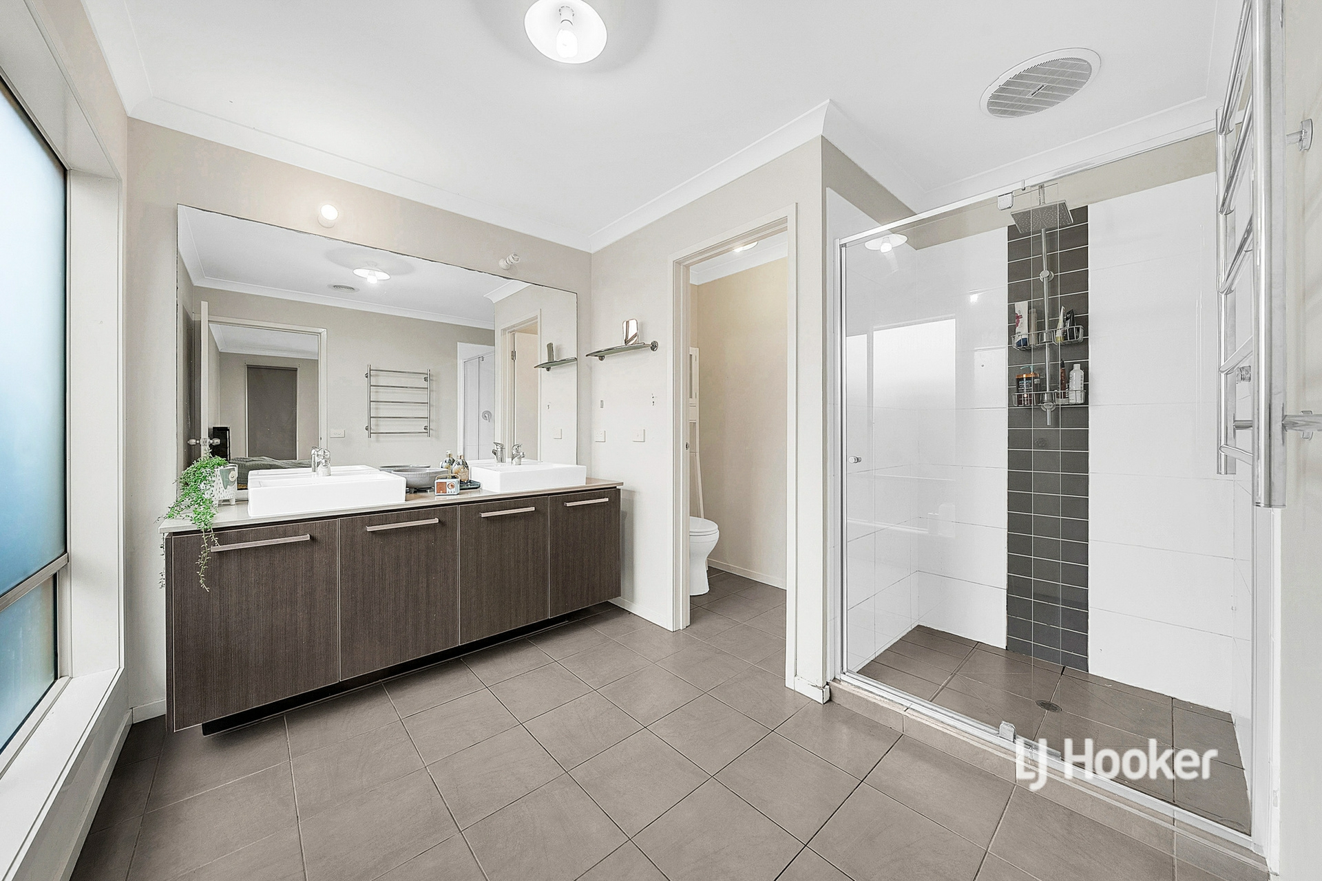 27 Dan Morgan Drive — photo 16 of 25