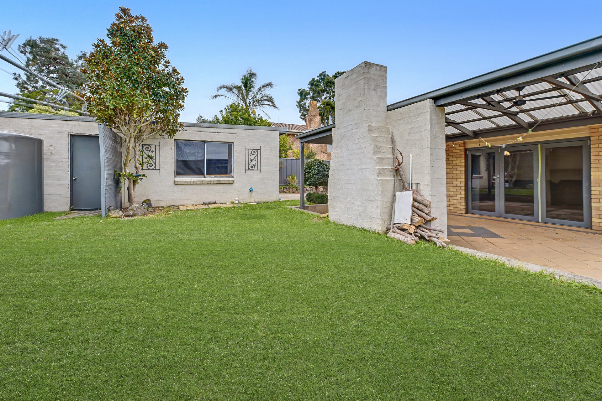 17 Cloverset Avenue — photo 16 of 20