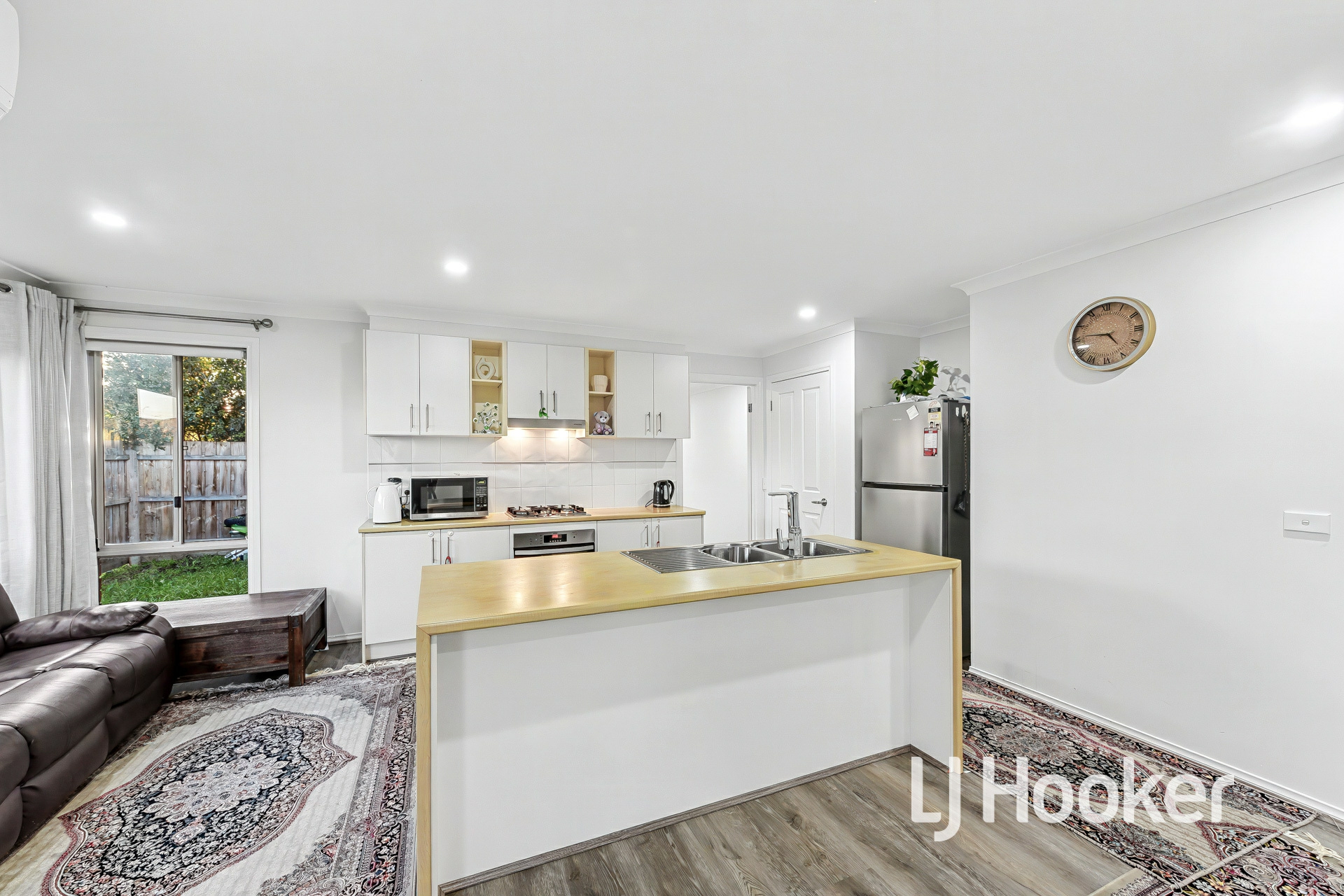 22 Sunbird Avenue — photo 6 of 22