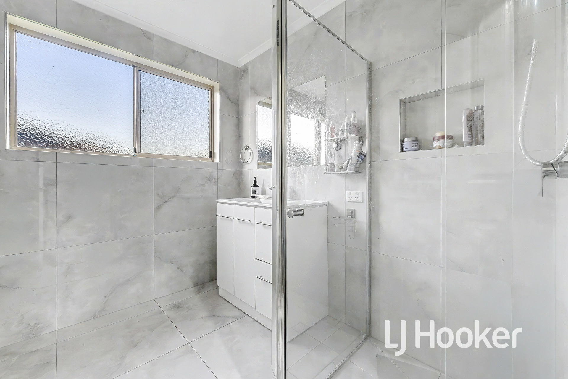 22 Sunbird Avenue — photo 15 of 22