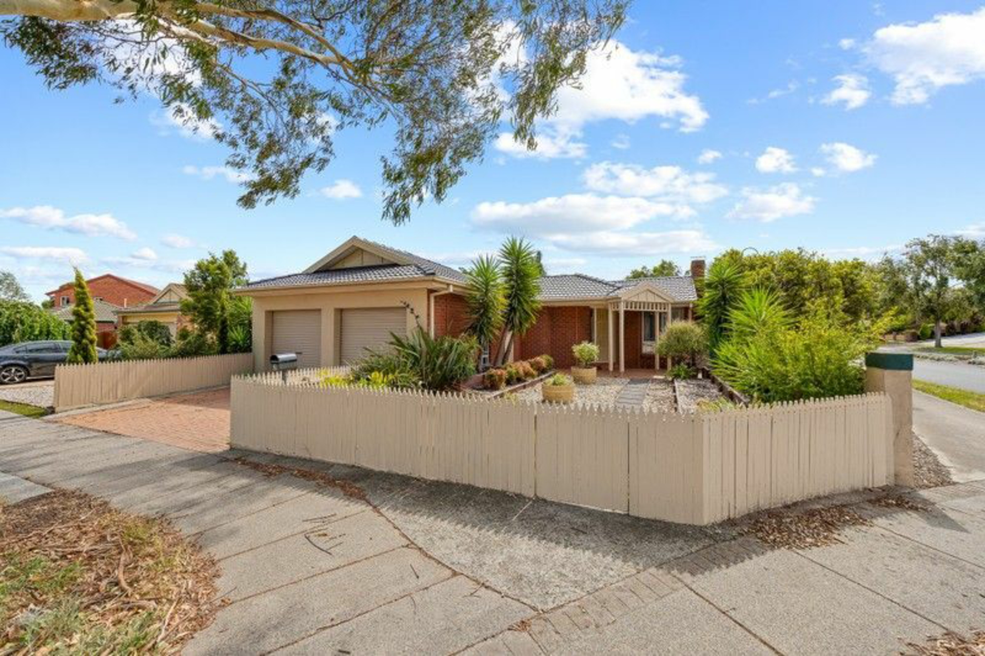 2 Gilmore Crescent — photo from LJ Hooker Hampton Park