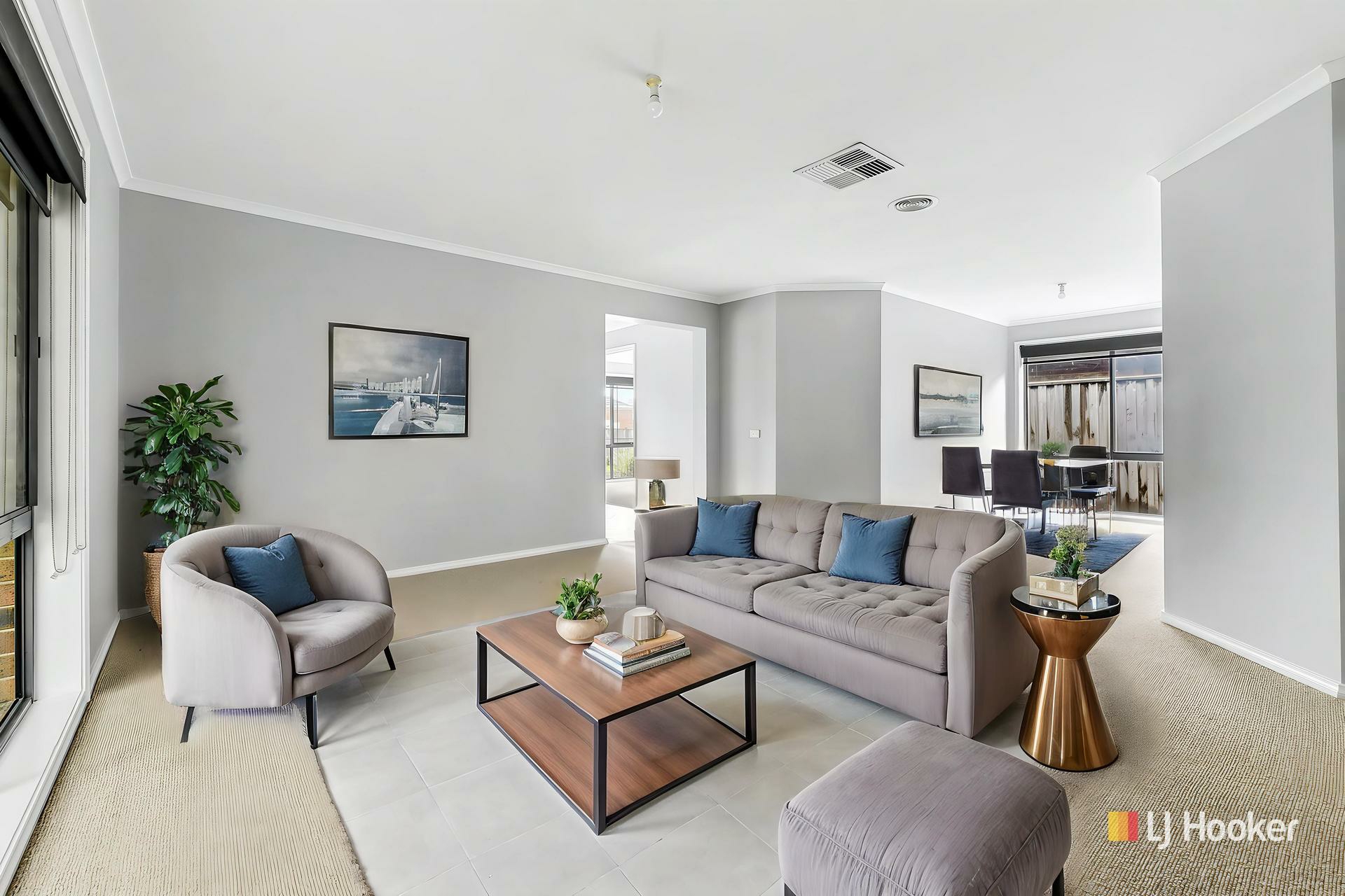 30 Carboni Crescent — photo 7 of 22