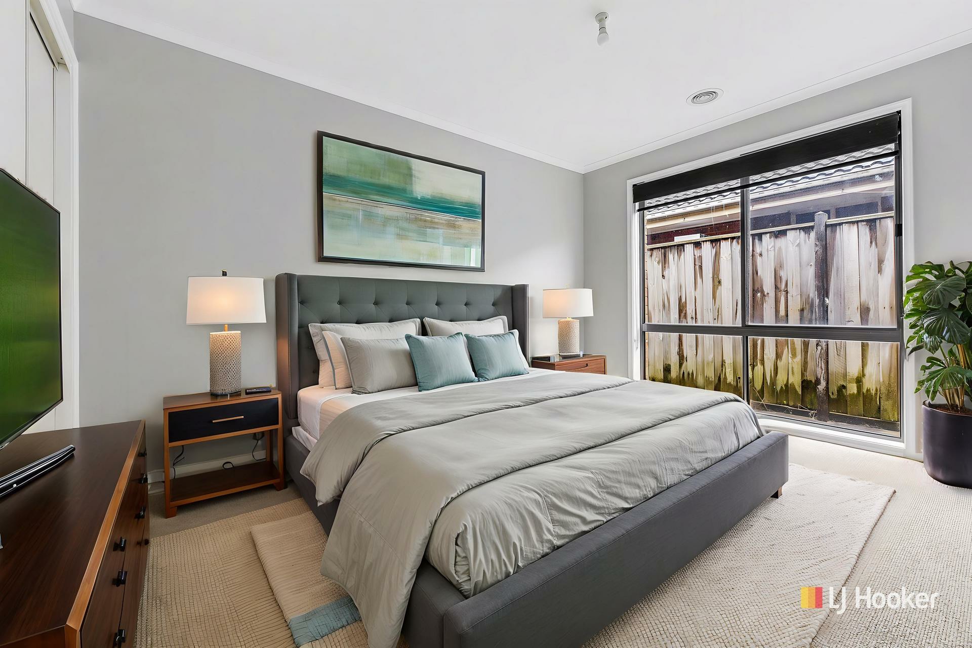 30 Carboni Crescent — photo 10 of 22