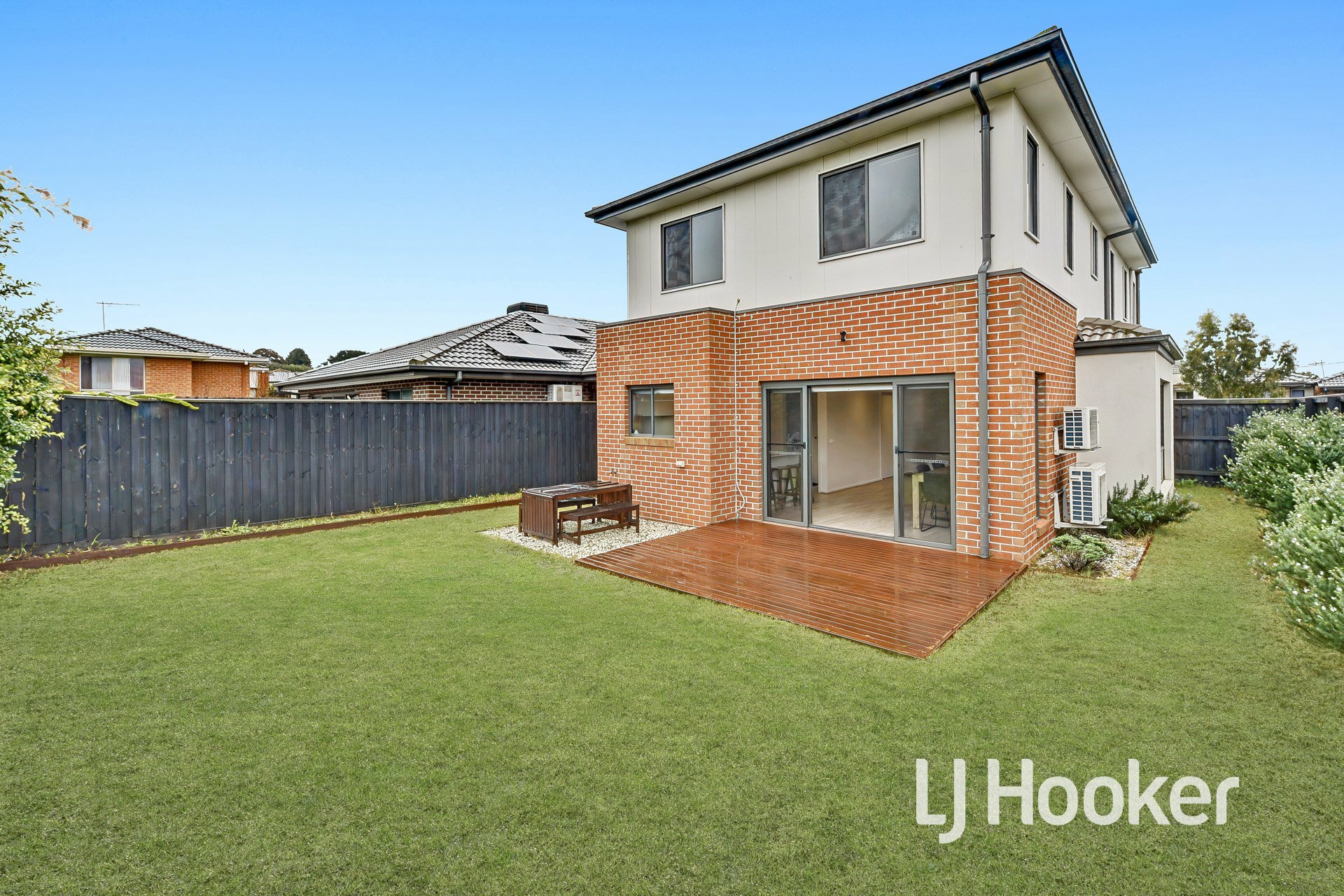 25 Highmount Drive — photo 15 of 17
