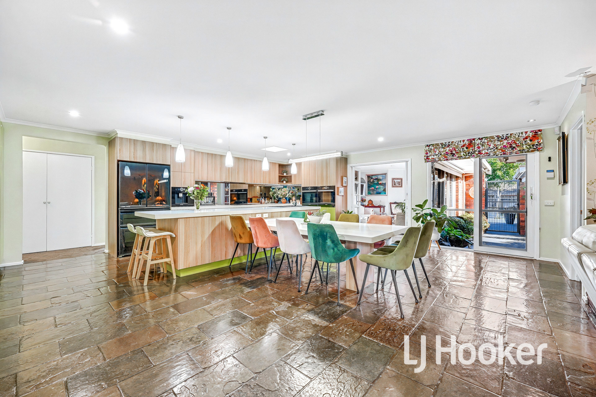 55 Lesdon Avenue — photo 7 of 25