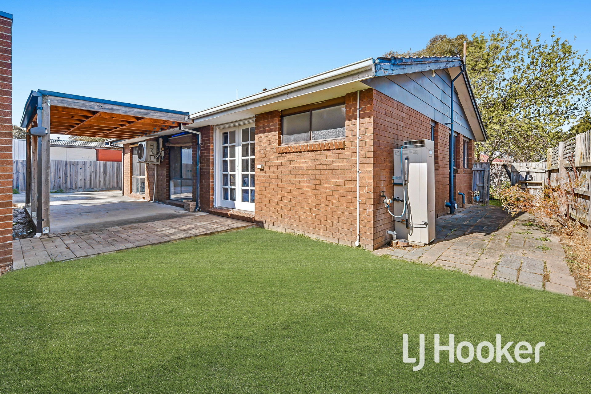 50 Beckington Crescent — photo 13 of 16