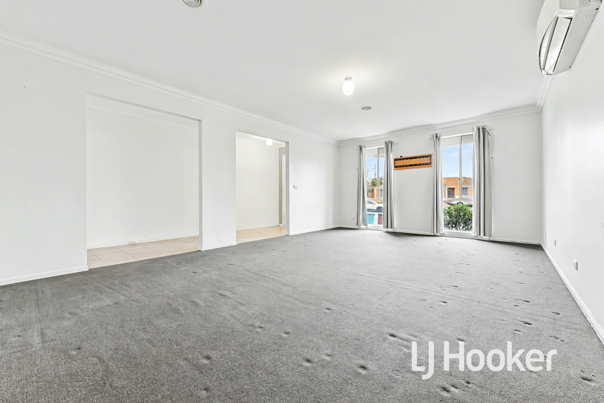 5 Taya Court — photo 2 of 17
