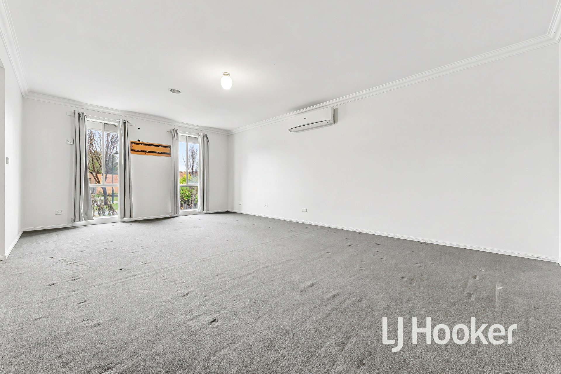 5 Taya Court — photo 3 of 17