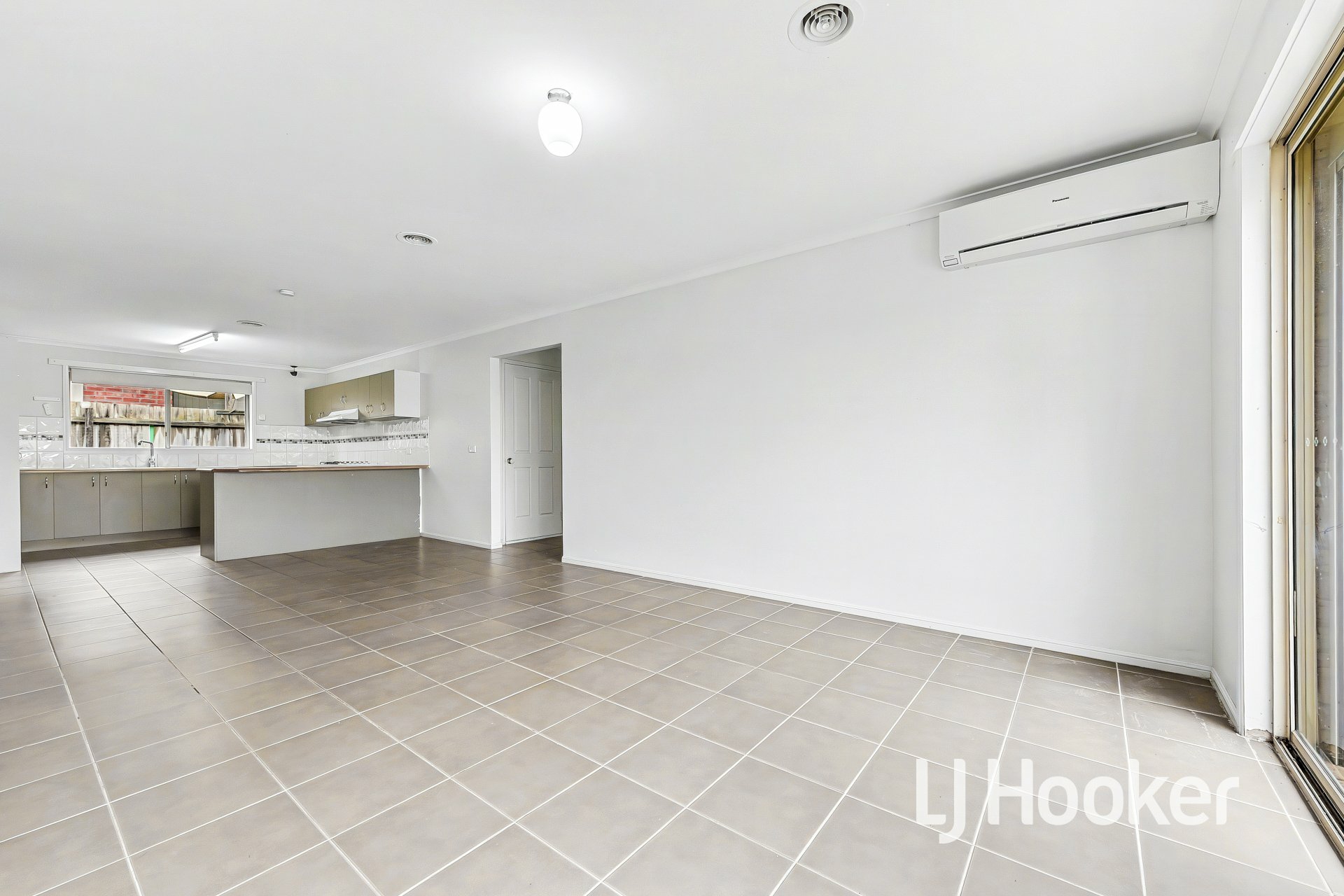 5 Taya Court — photo 5 of 17