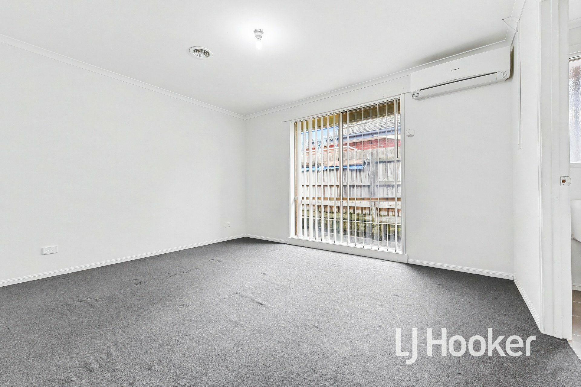 5 Taya Court — photo 8 of 17