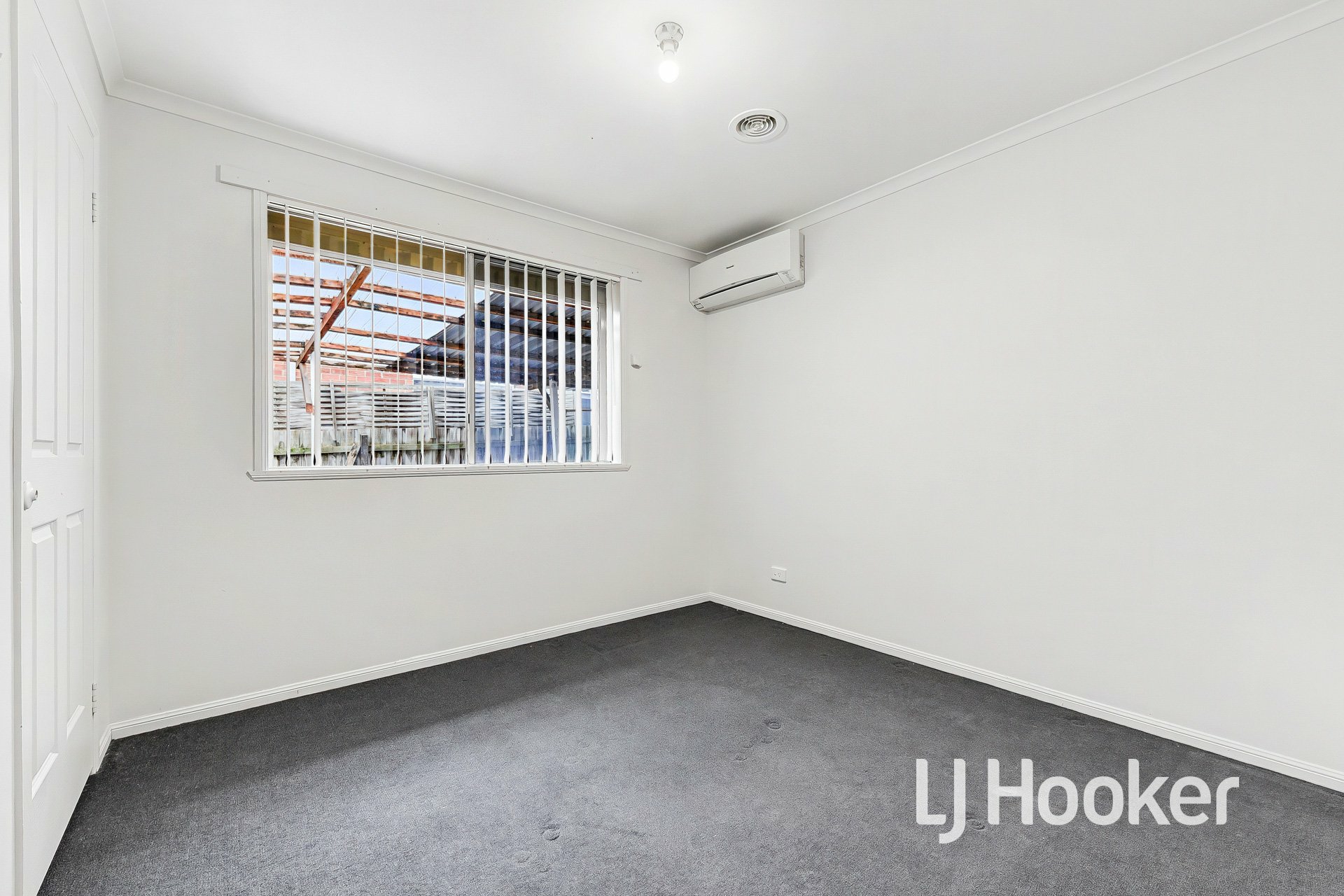 5 Taya Court — photo 10 of 17
