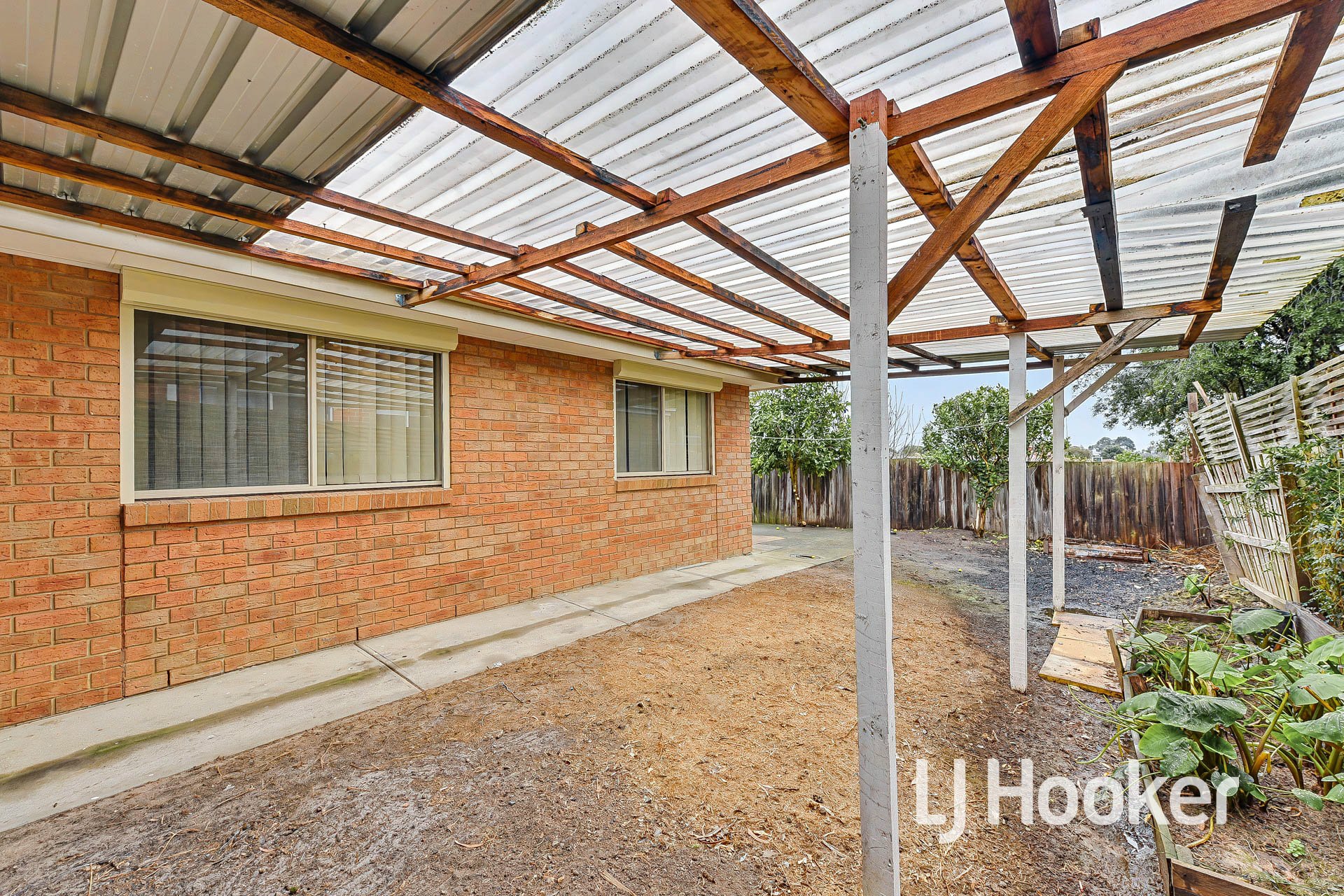 5 Taya Court — photo 14 of 17