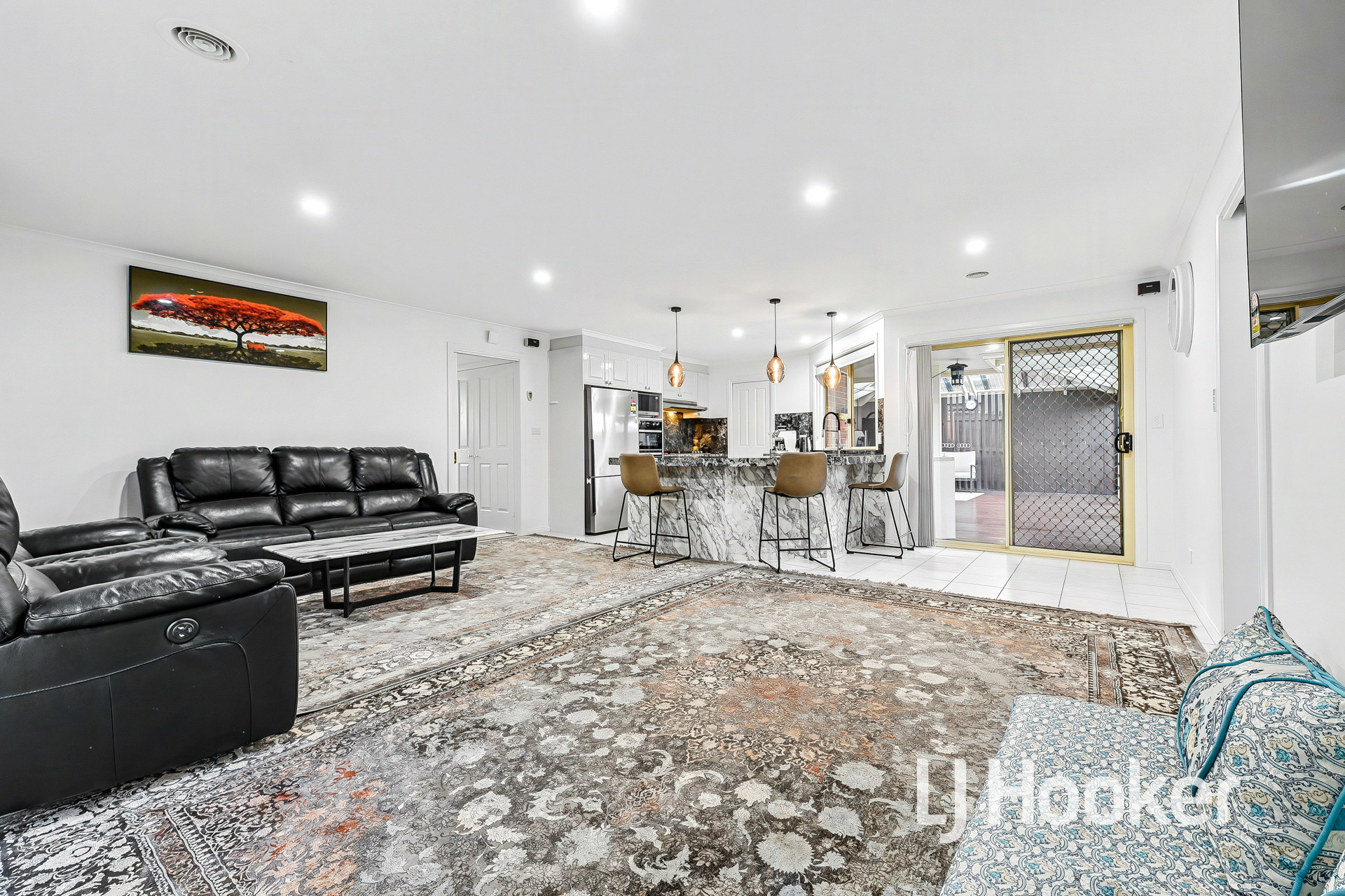 119 Hinrichsen Drive — photo 5 of 20