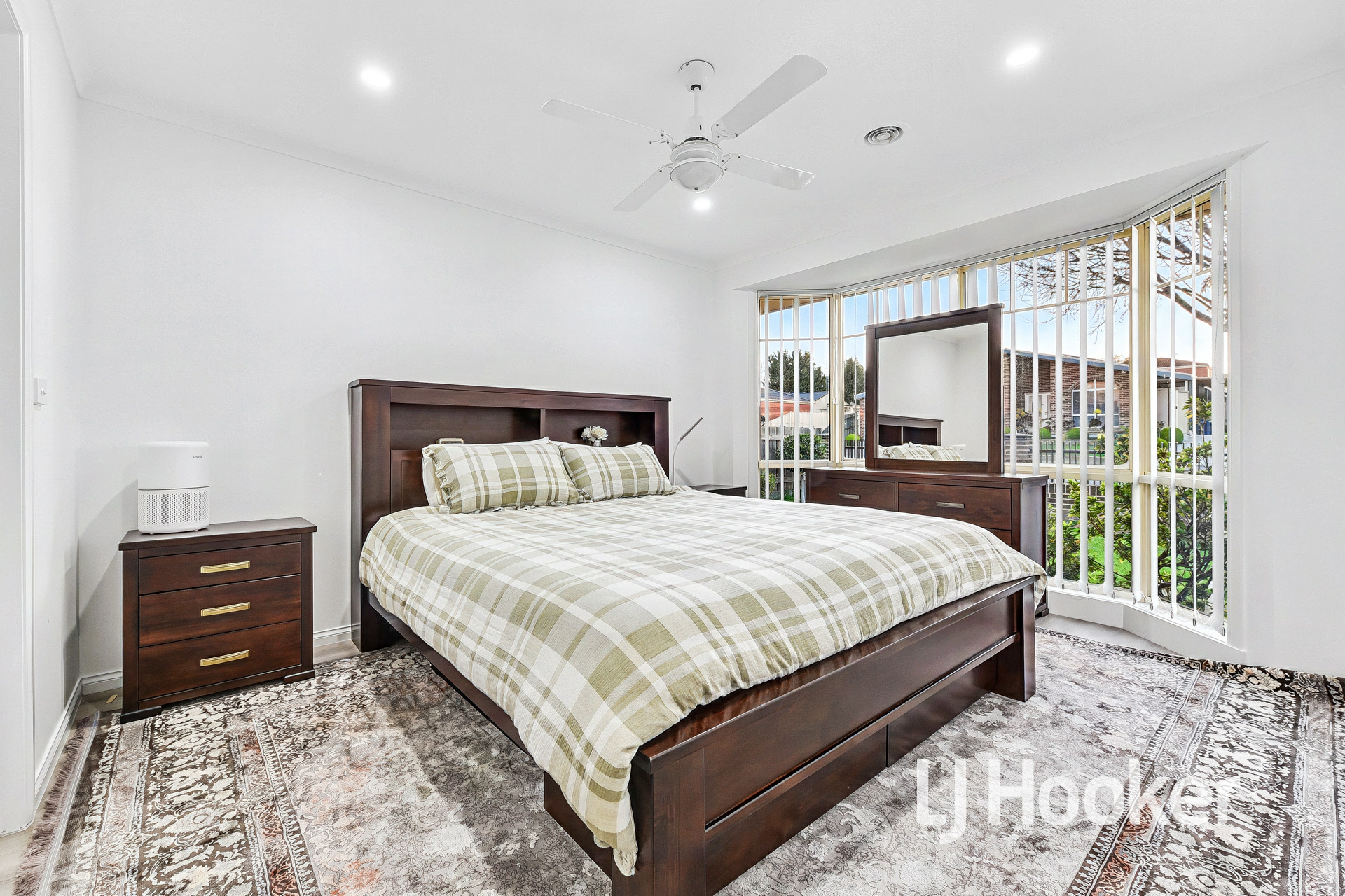 119 Hinrichsen Drive — photo 10 of 20