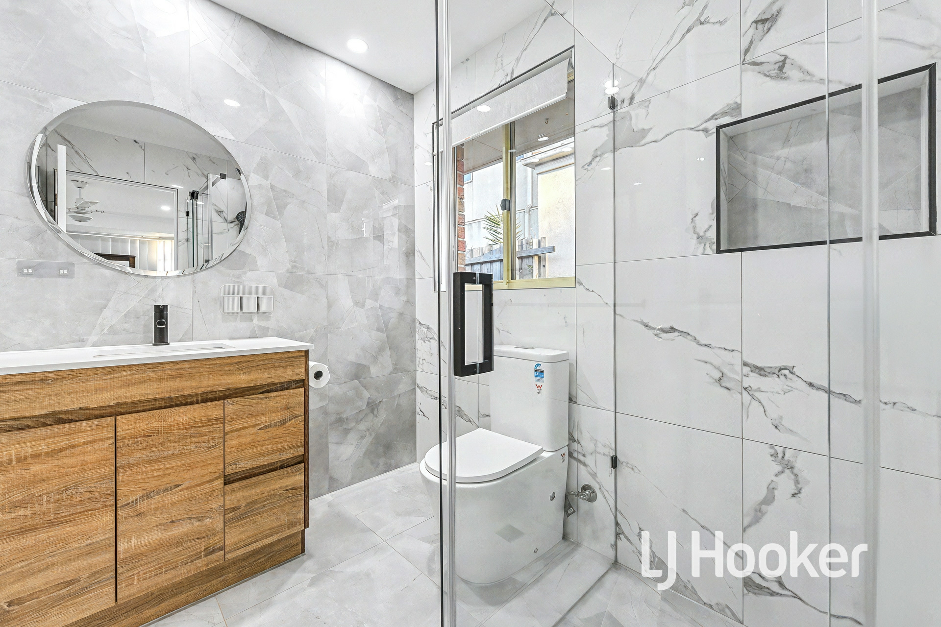 119 Hinrichsen Drive — photo 11 of 20