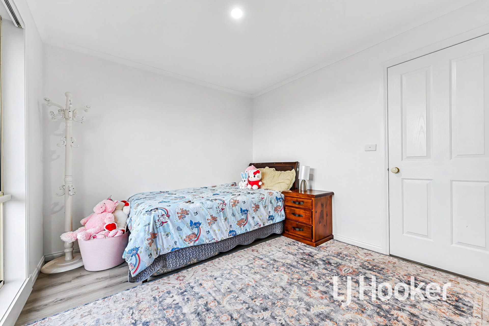119 Hinrichsen Drive — photo 12 of 20