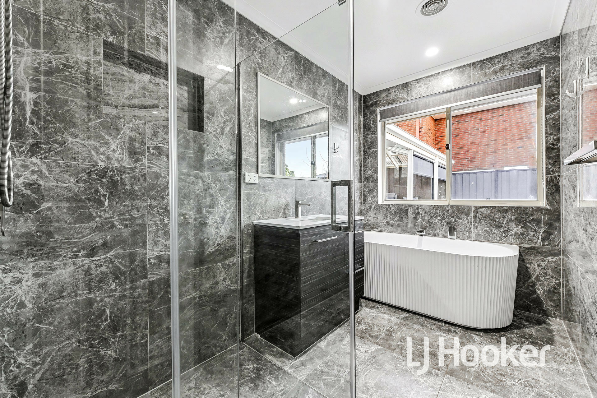 119 Hinrichsen Drive — photo 14 of 20