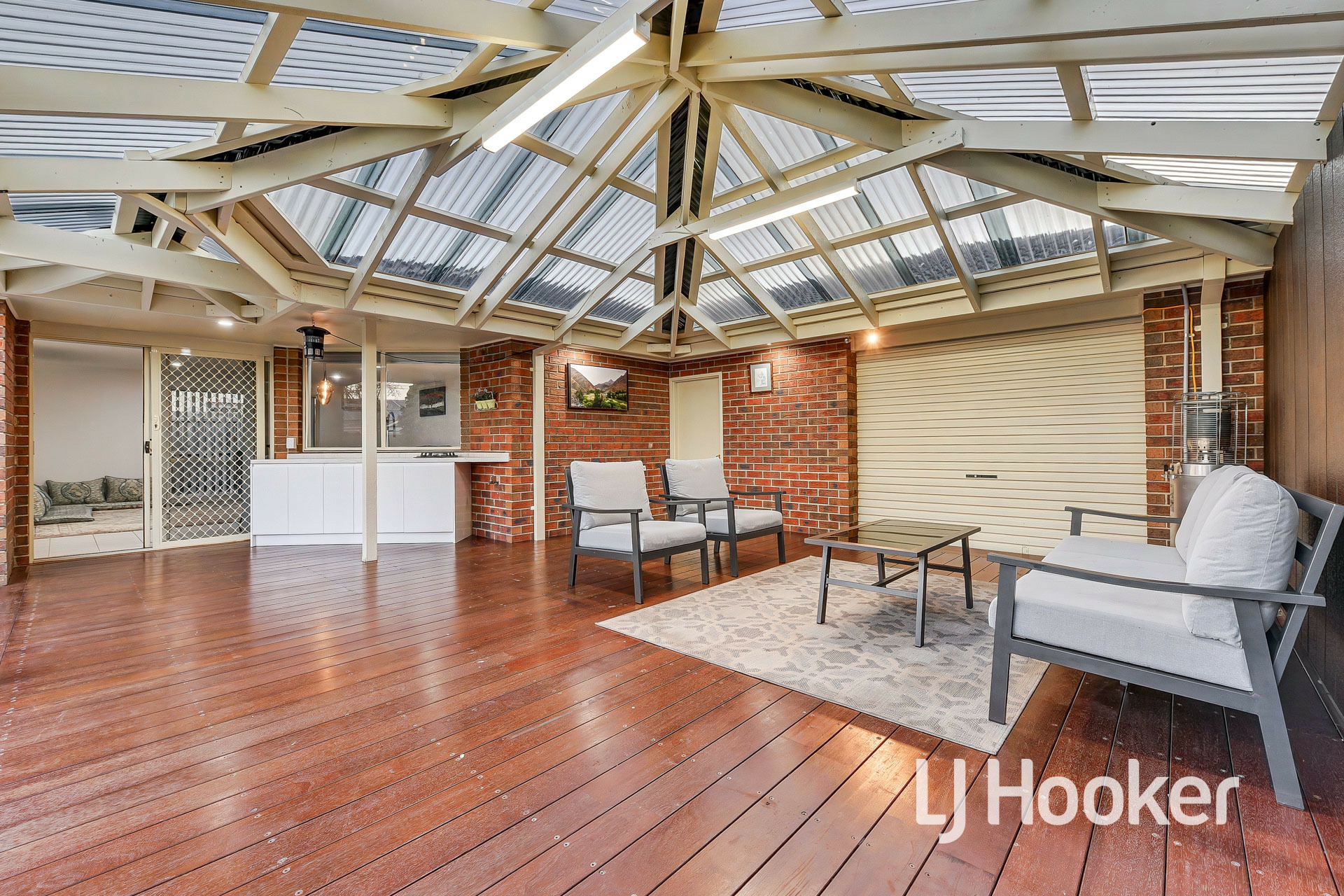 119 Hinrichsen Drive — photo 15 of 20