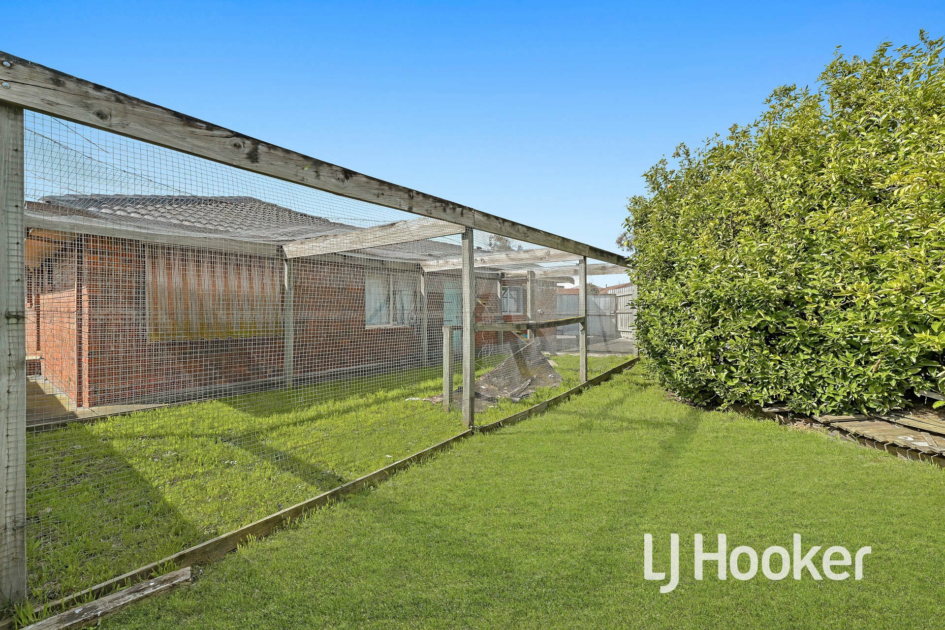 1 Bunya Place — photo 13 of 17