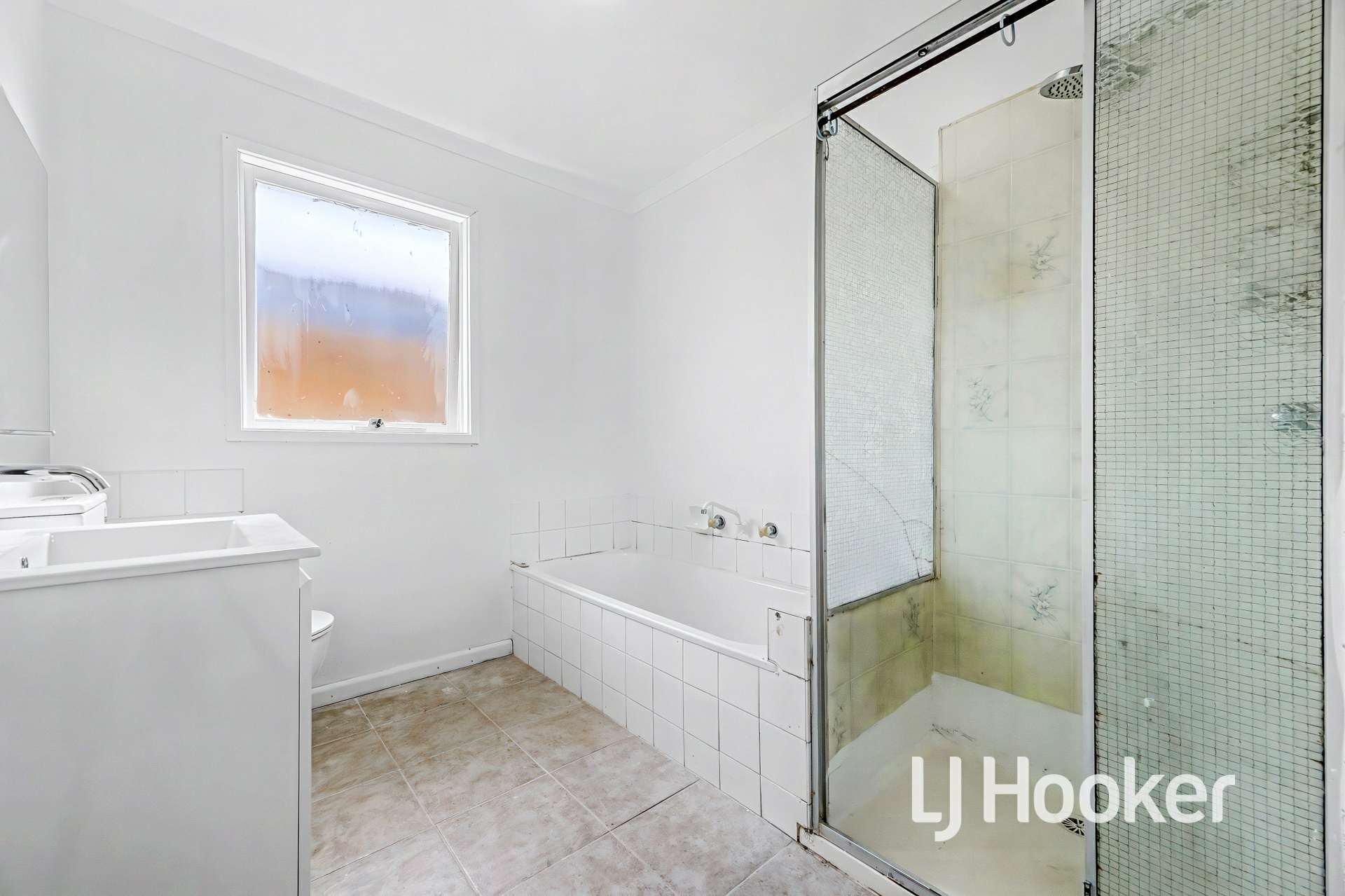 65 Willow Drive — photo 6 of 8