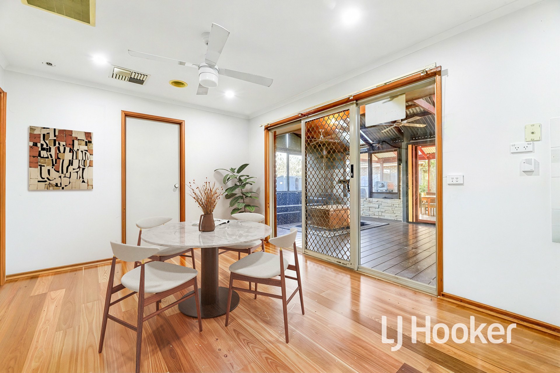 13 Belvedere Court — photo 5 of 15