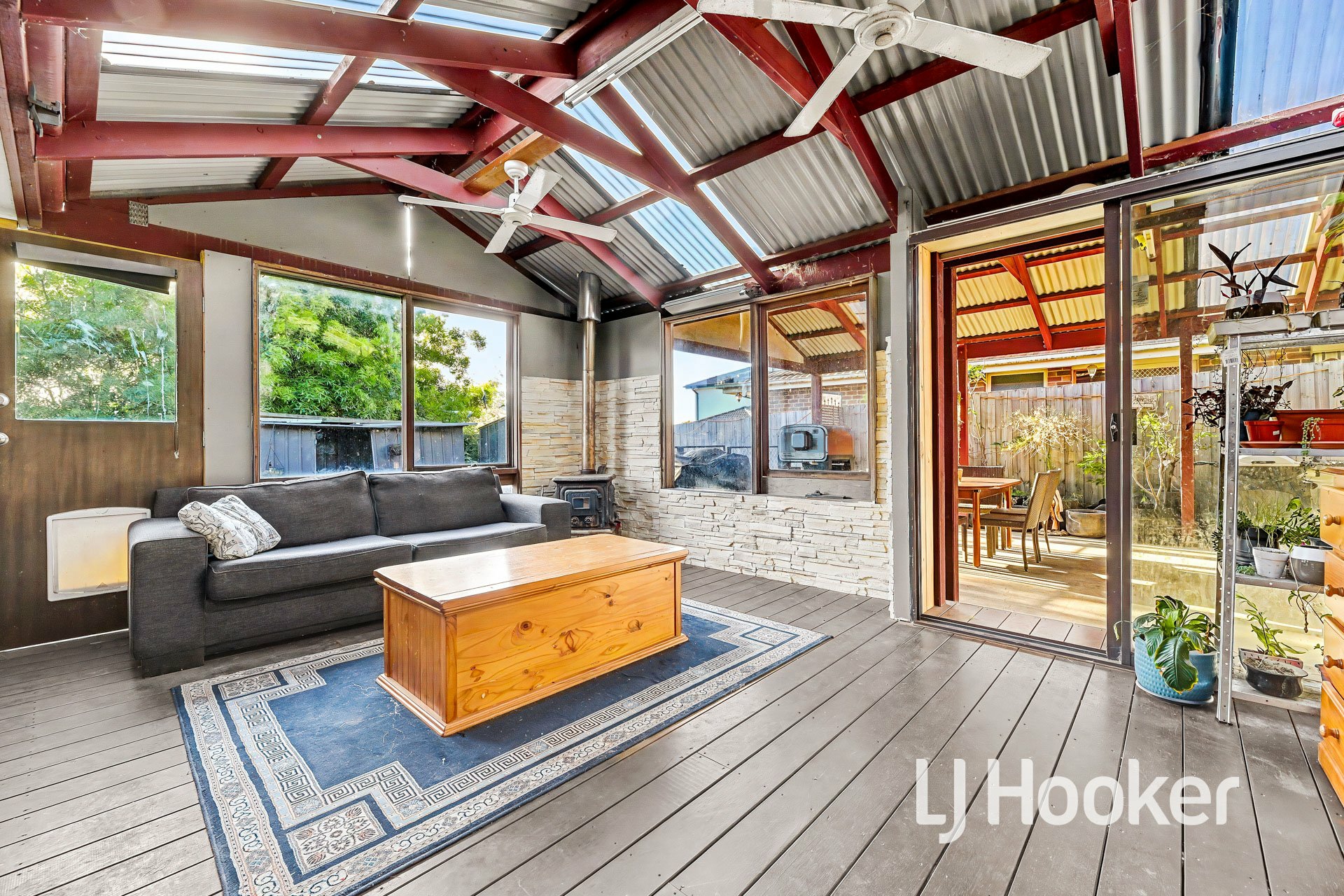 13 Belvedere Court — photo 10 of 15