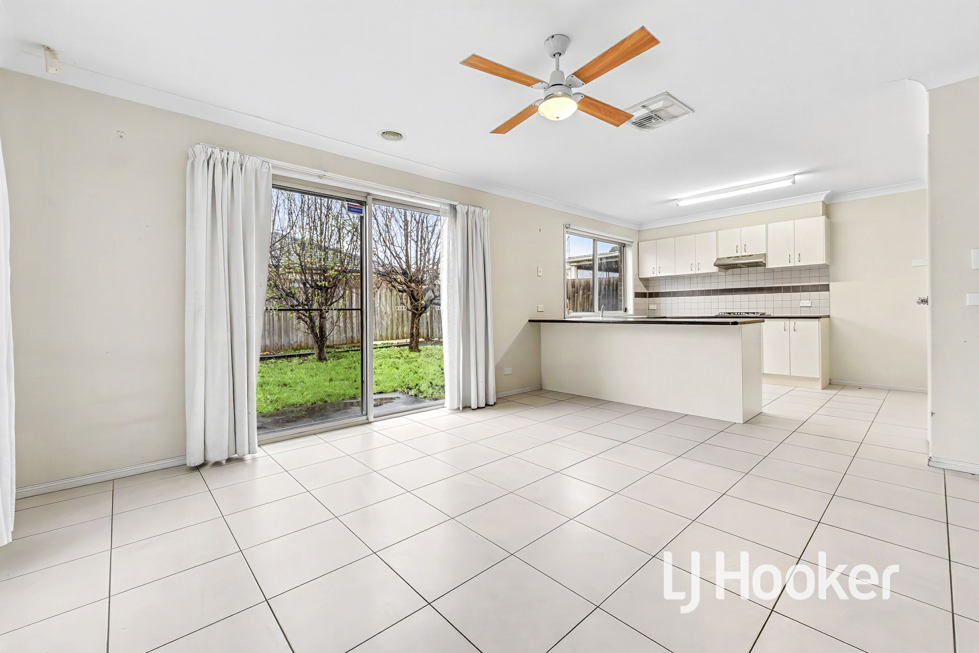 54 Bellarine Drive — photo 4 of 15