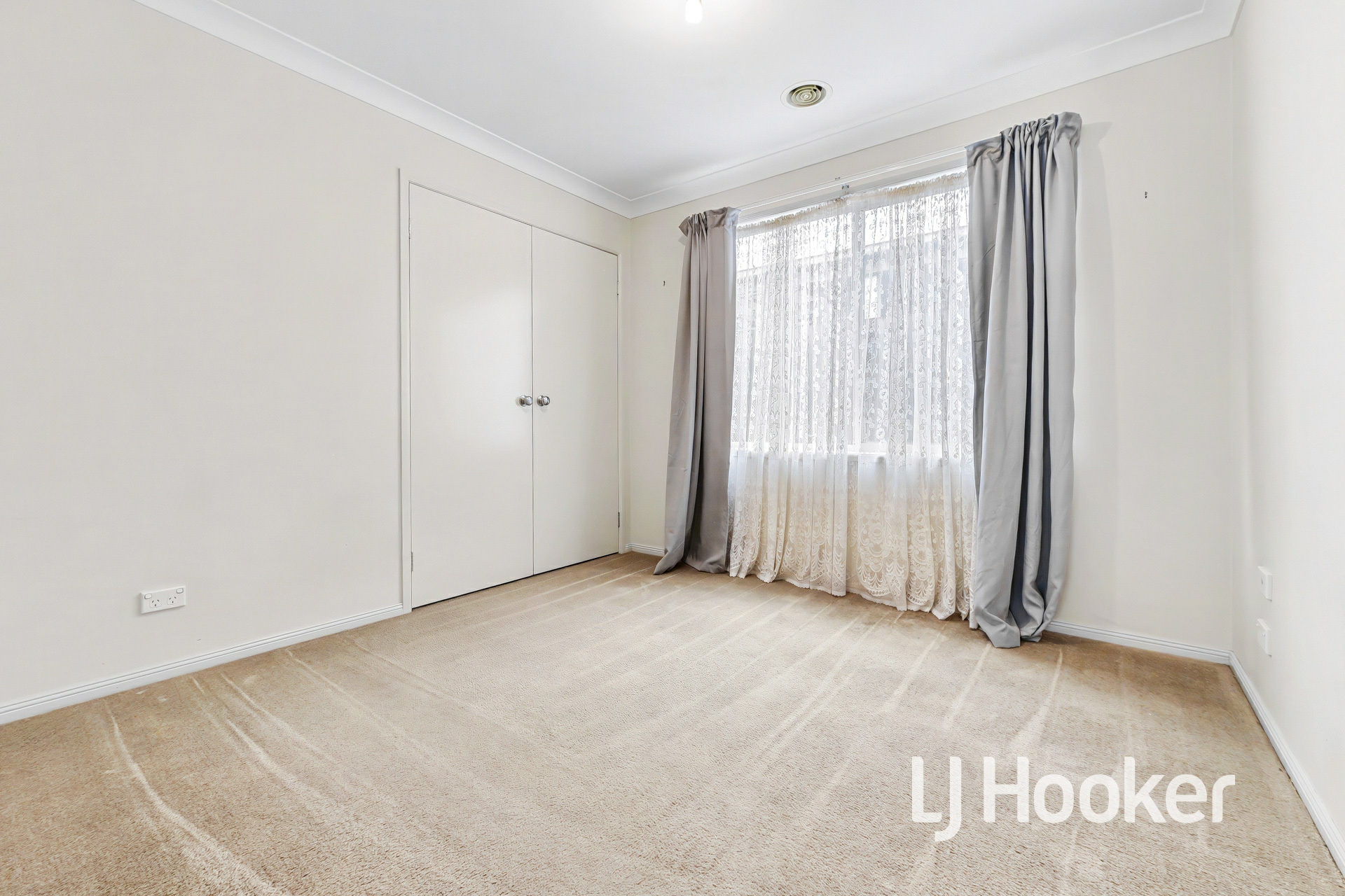 54 Bellarine Drive — photo 9 of 15