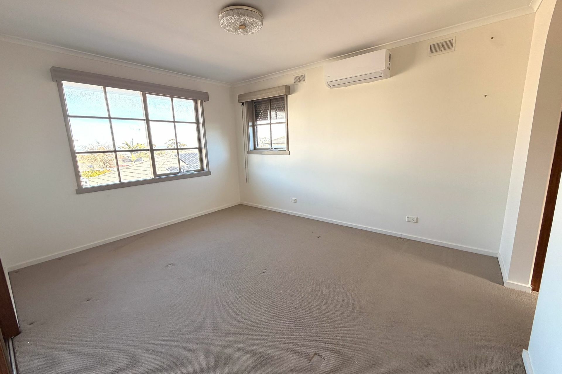 29 Carlisle Road — photo 17 of 23