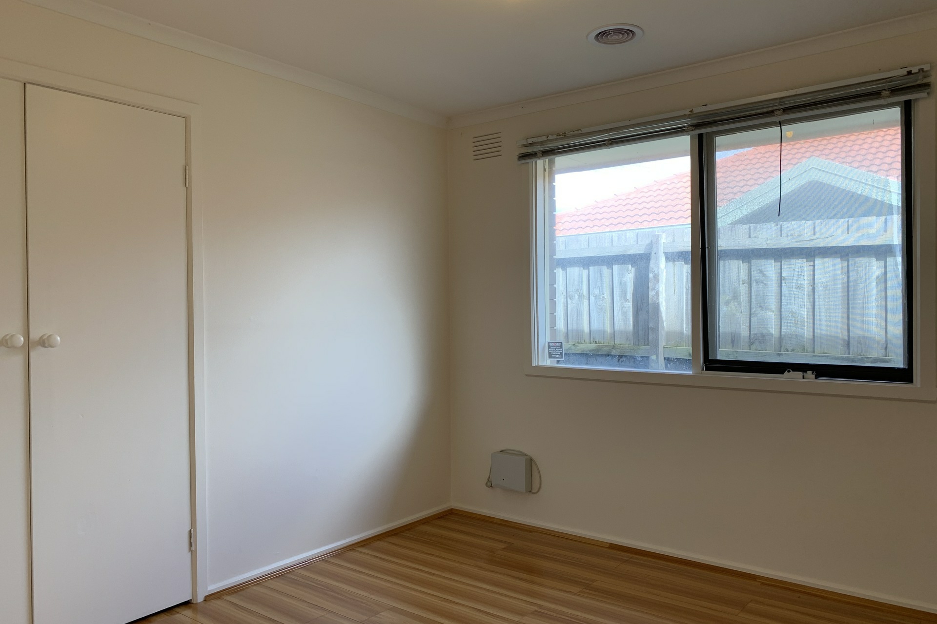 15 Binding Avenue — photo 9 of 13