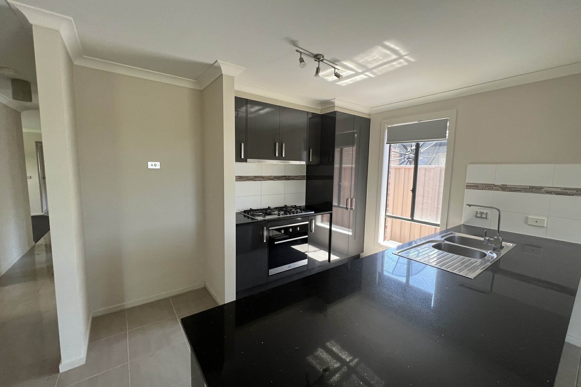 46 Tankard Drive — photo 3 of 9