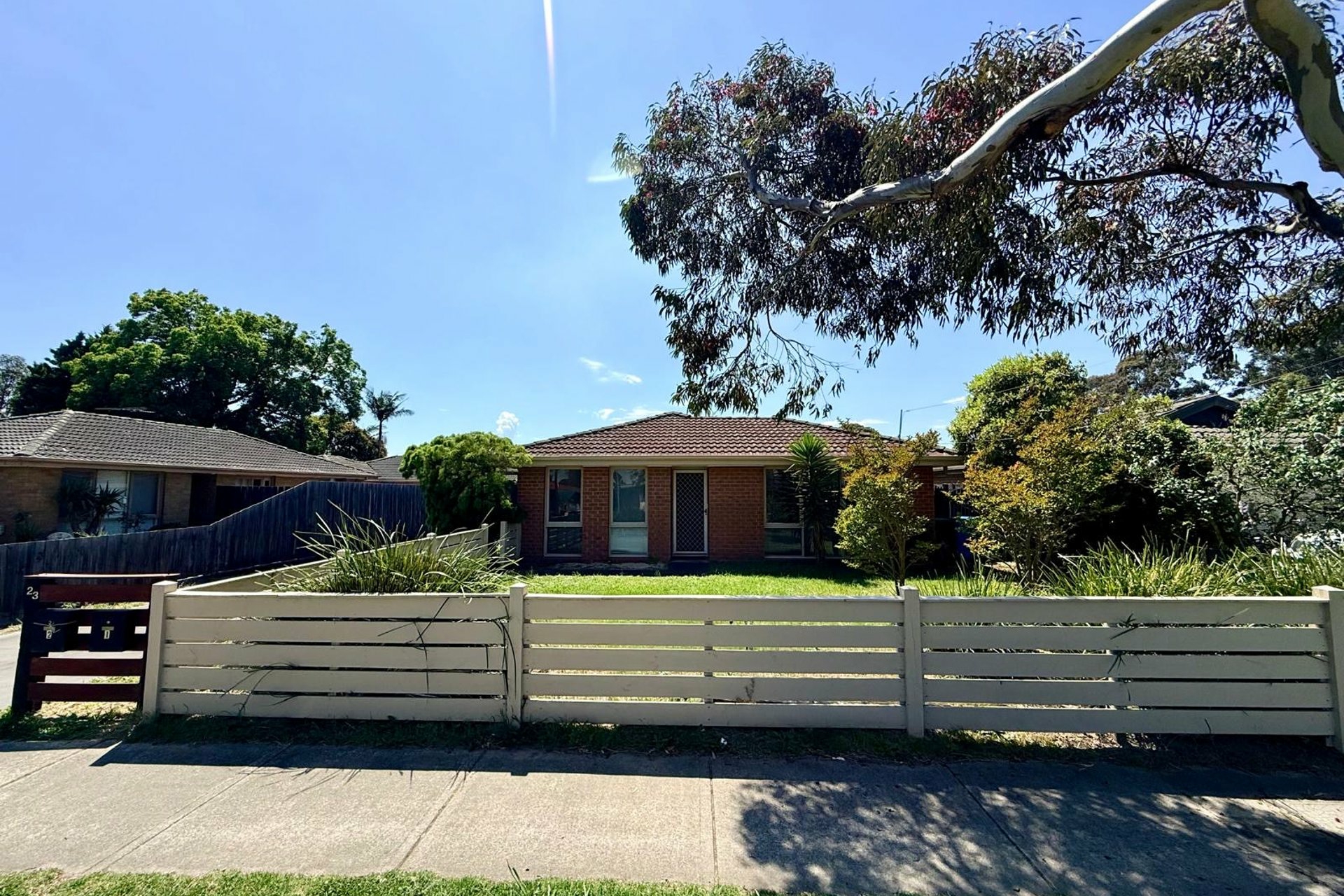 1/23 Clarendon Street — photo from LJ Hooker Hampton Park