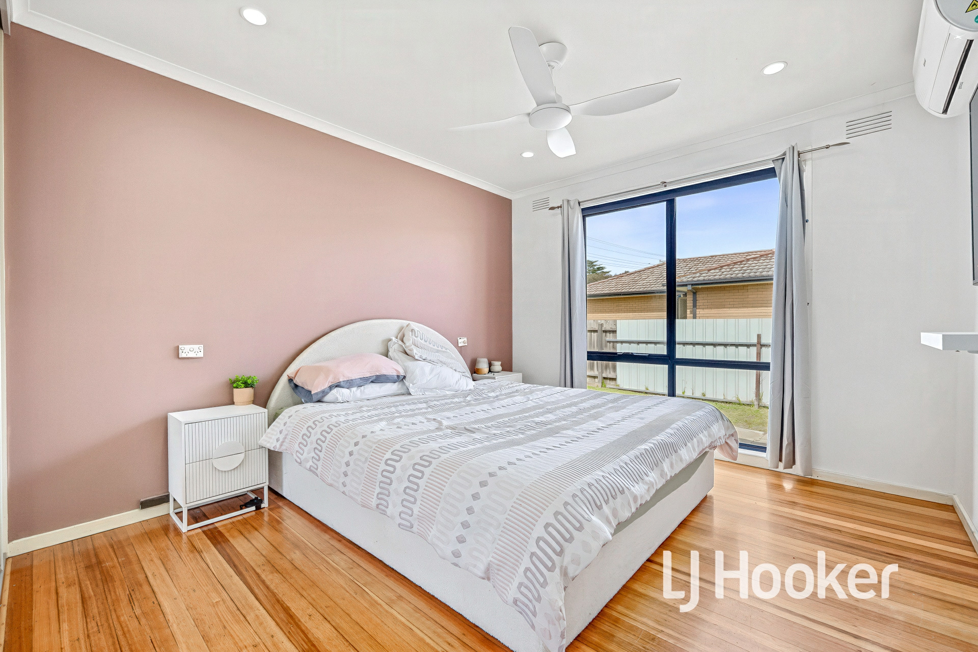 13 Craig Road — photo 8 of 17