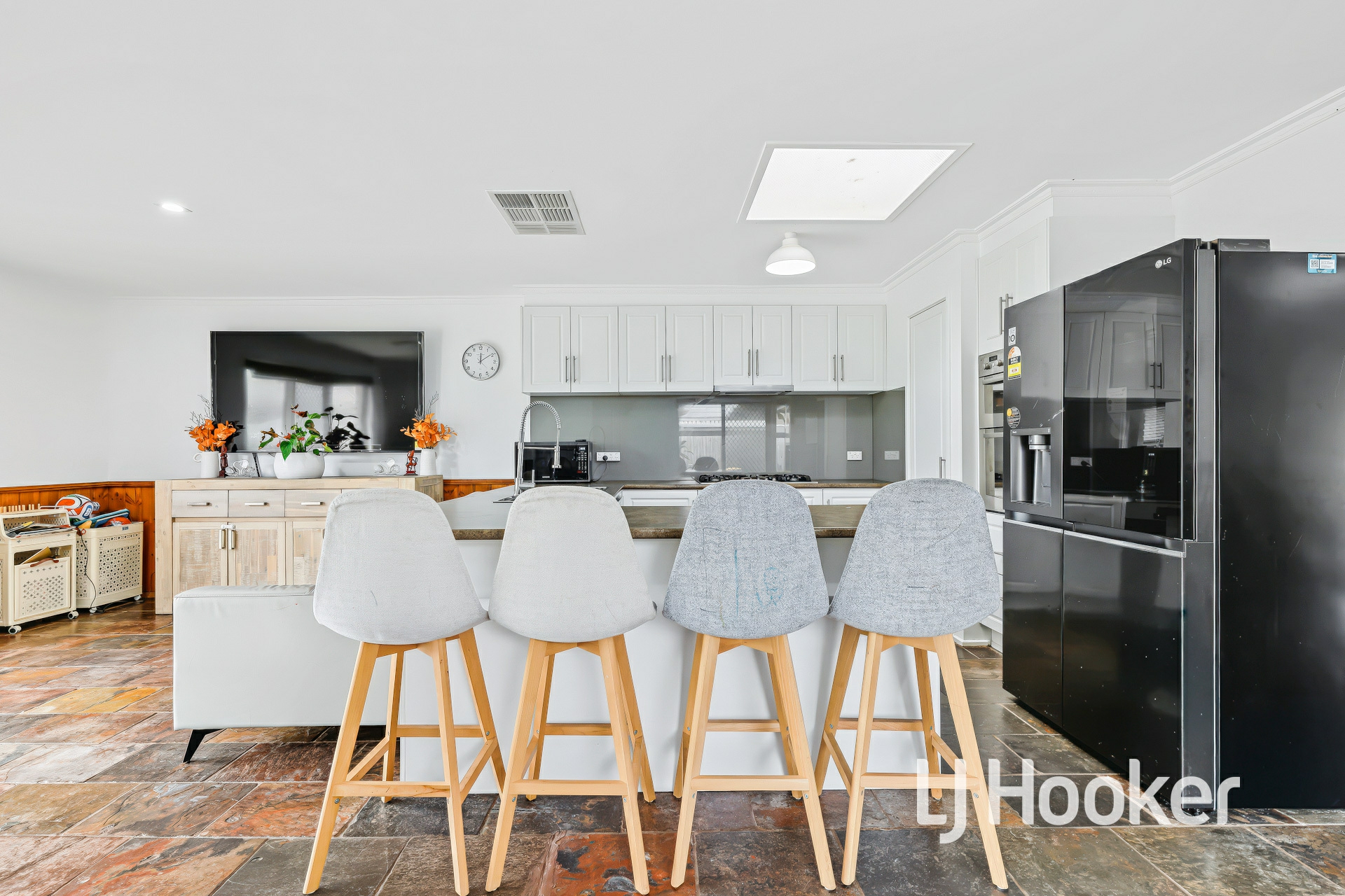 3 Jason Place — photo 8 of 20