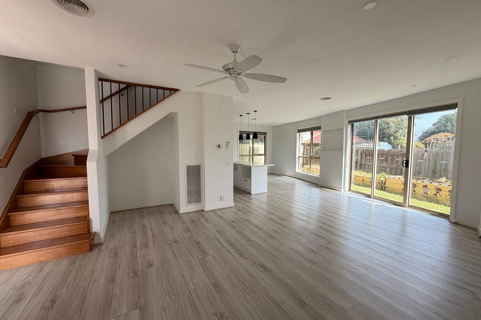 3A Robbins Way — photo 2 of 15