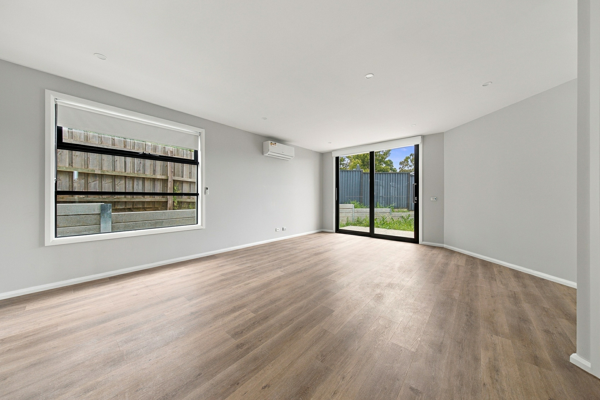 3/9 Upton Crescent — photo 13 of 30
