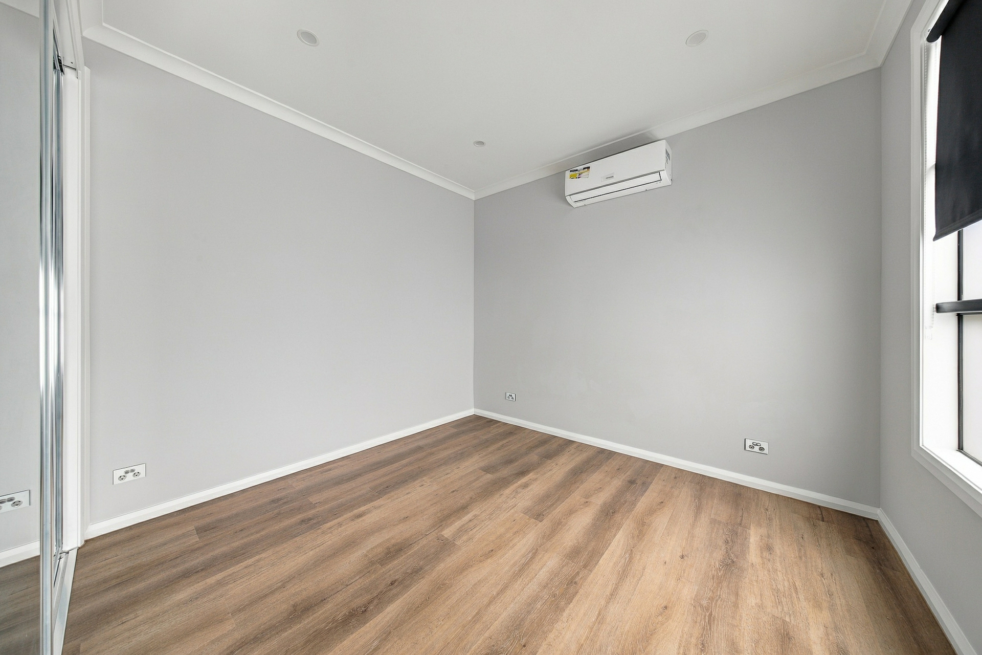 3/9 Upton Crescent — photo 18 of 30