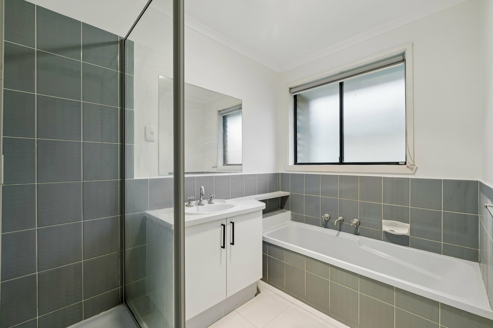 8 Adley Place — photo 10 of 17
