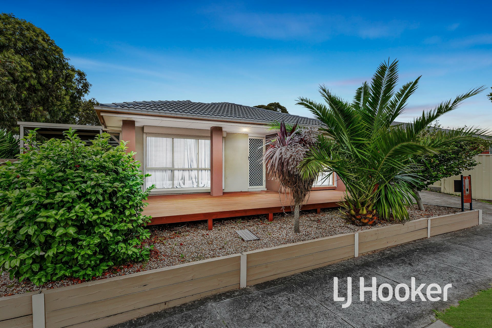 1 The Parkway — photo from LJ Hooker Hampton Park