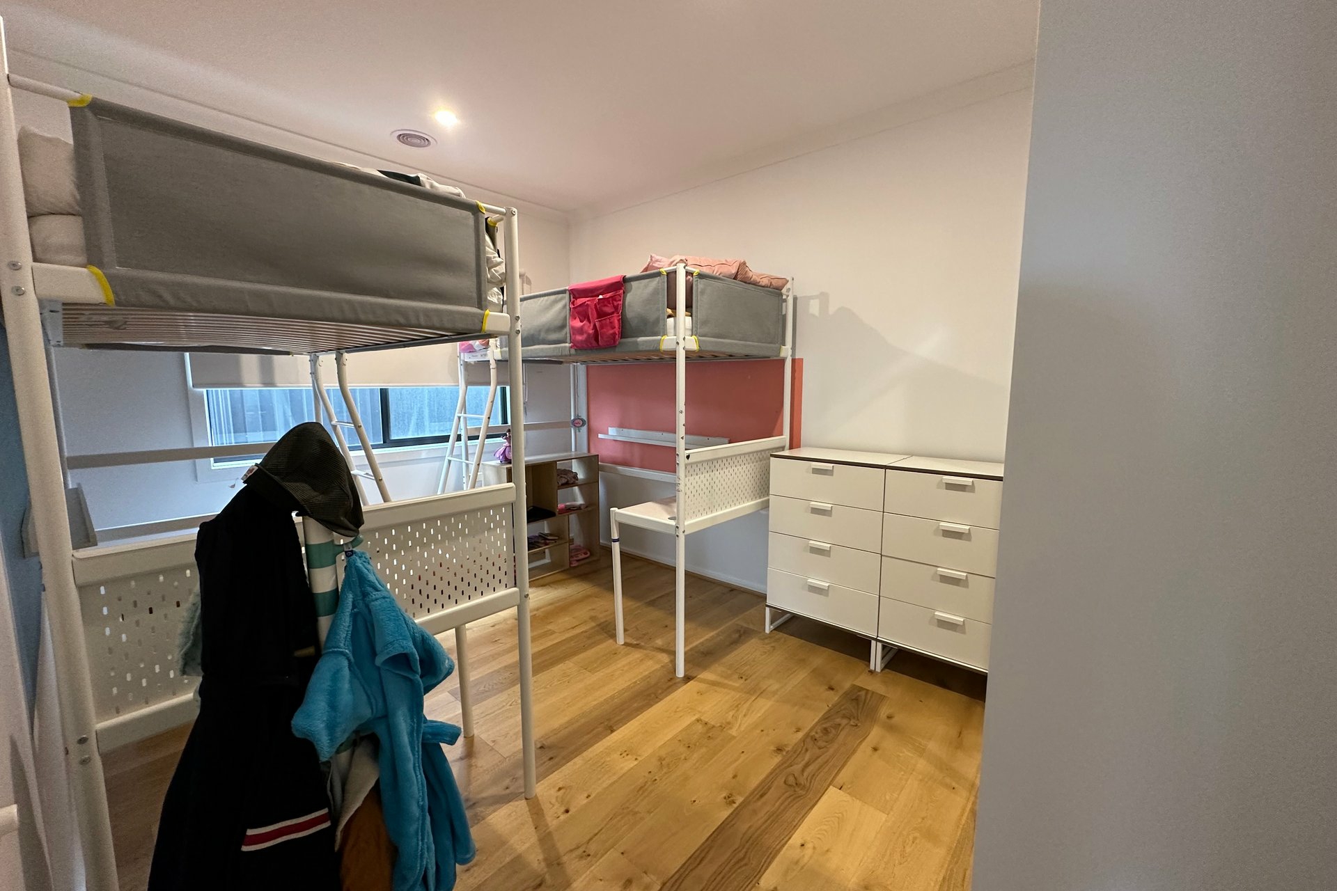 44 Annabella Street — photo 9 of 15