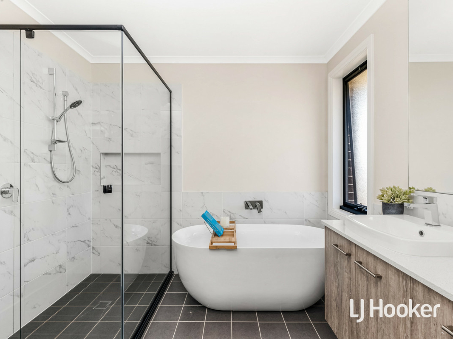 53 Levade Avenue, BOX HILL