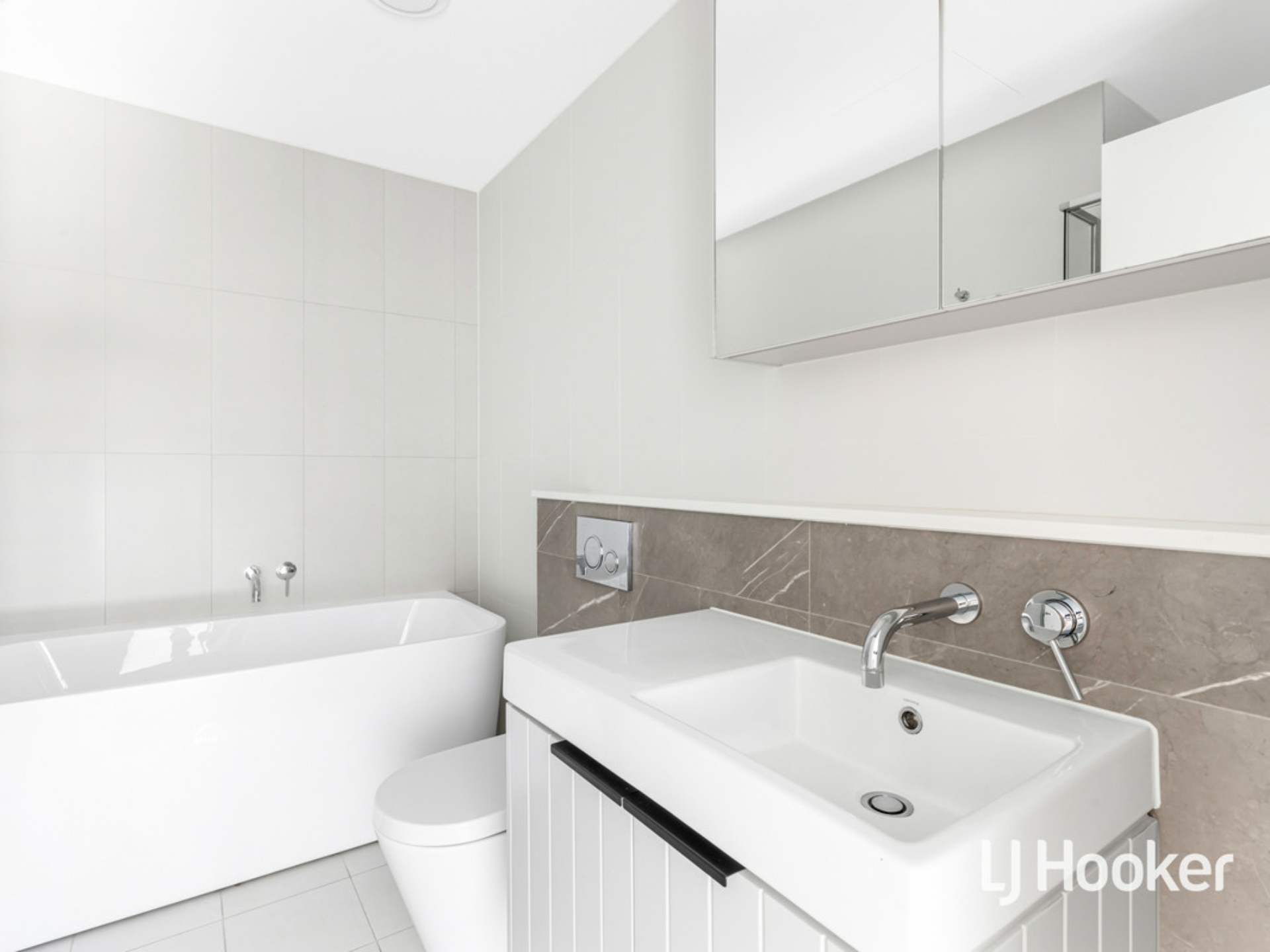 243/2 Gerbera Place, KELLYVILLE