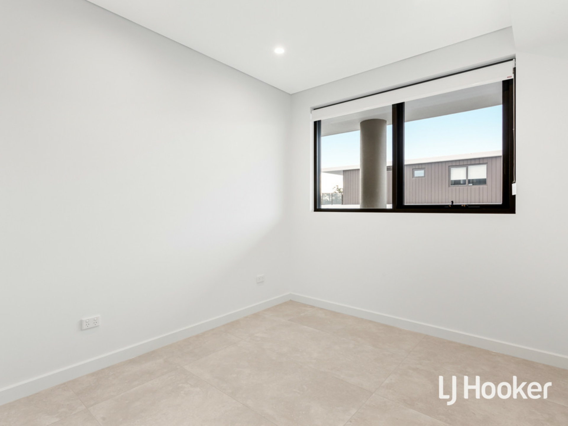 204/37A Manchester Drive, SCHOFIELDS