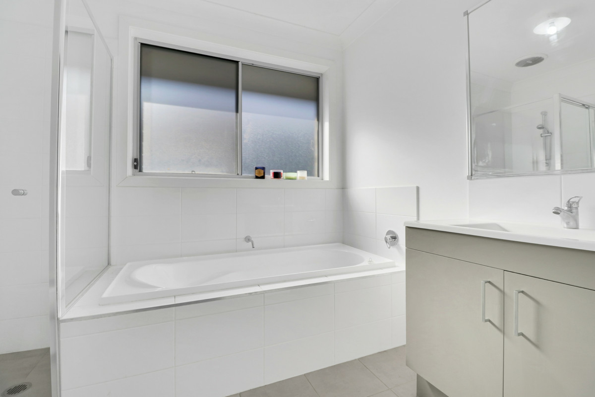 45 Heathland Avenue, SCHOFIELDS