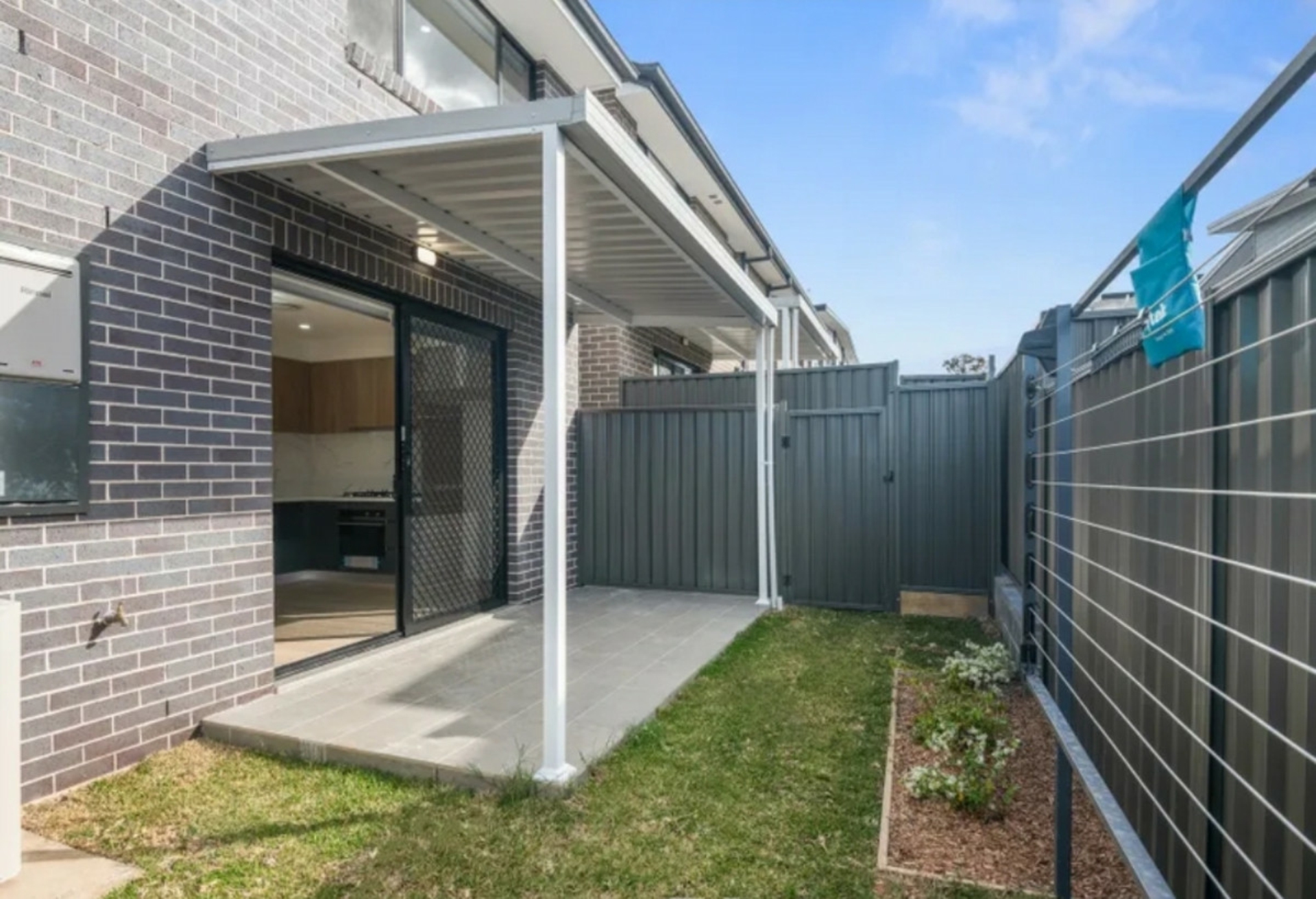 14 Beutel Glade, RIVERSTONE