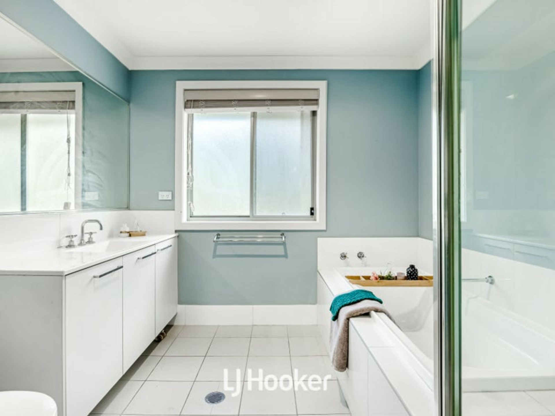 35 Lookout Circuit, STANHOPE GARDENS
