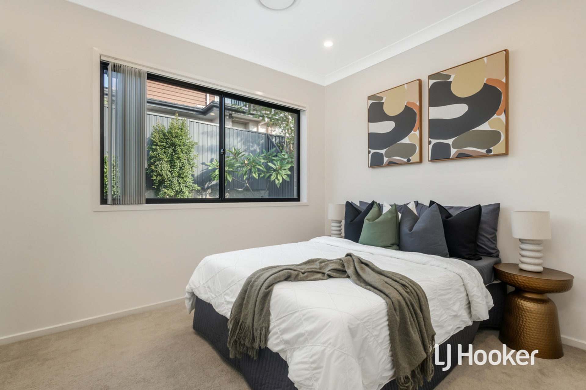 60 Kensington Park Road, SCHOFIELDS