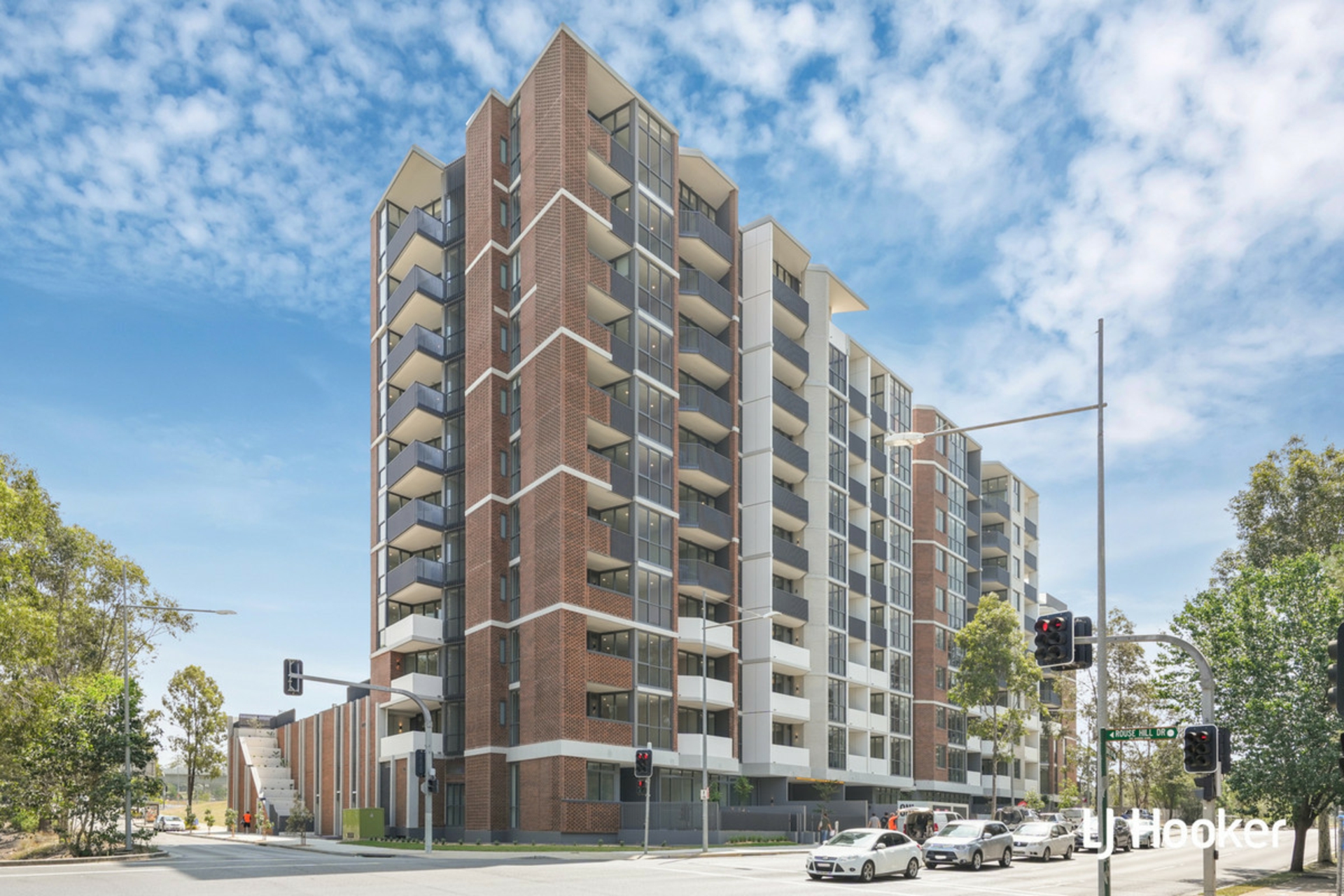 G06/112-114 Caddies Boulevard, ROUSE HILL