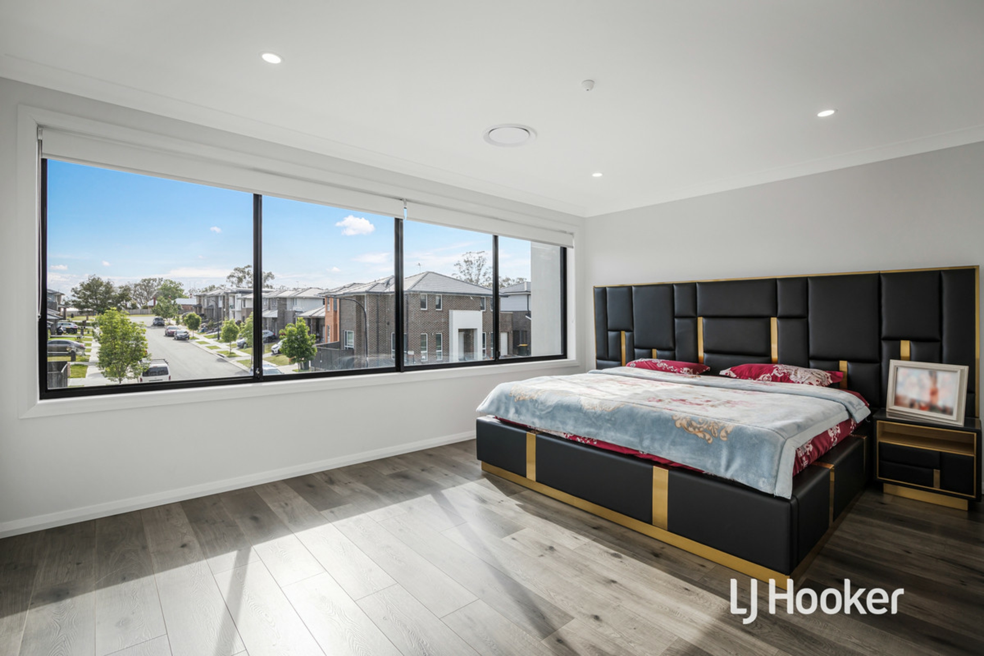 12 Denise Crescent Riverstone NSW House for Sale LJ Hooker